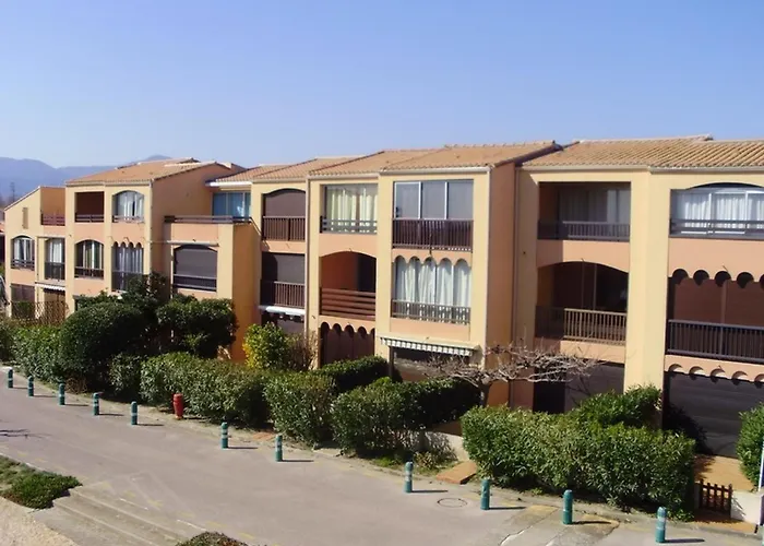 Cyprien - T2 Rdc 4p Avec Piscine, Proche Et Port, Parking Prive, Animaux Admis - Fr-1-793-7